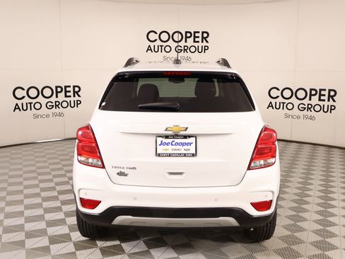 Used 2022 Chevrolet Trax LT w/ Driver Confidence Package AWD/4WD image 20