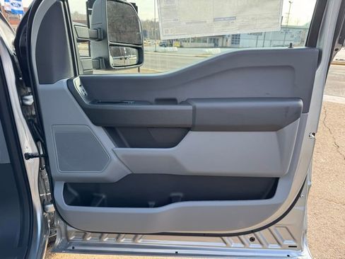 New 2024 Ford F350 XL w/ 360-Degree Camera Package image 16
