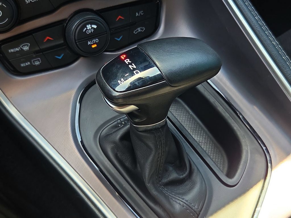 Used 2022 Dodge Challenger R/T w/ Plus Package RWD image 19