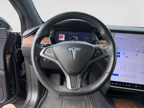 Used 2020 Tesla Model X Long Range AWD/4WD image 12