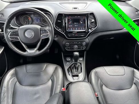Used 2019 Jeep Cherokee Limited AWD/4WD image 28