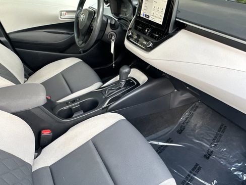 Used 2023 Toyota Corolla LE w/ Carpet Mat Package (TMS) image 15