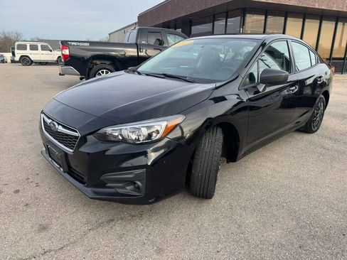 Used 2017 Subaru Impreza 2.0i image 4