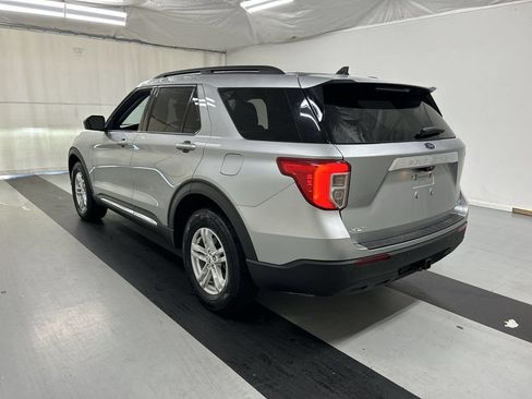 Used 2024 Ford Explorer XLT w/ Class IV Trailer Tow Package AWD/4WD image 7