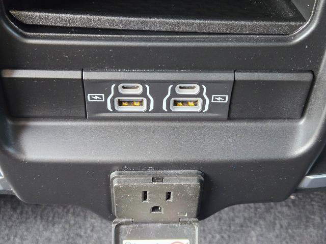 Used 2025 RAM 1500 Big Horn AWD/4WD image 18