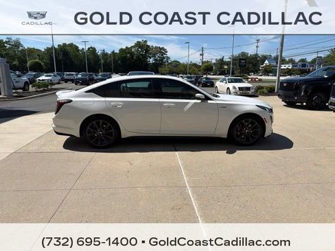 Used 2020 Cadillac CT5 V w/ Premium Package AWD/4WD image 4