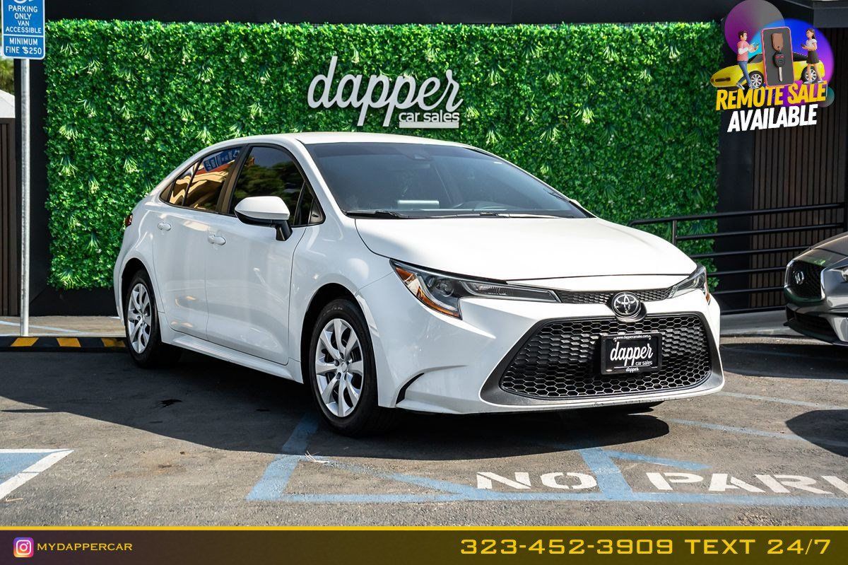 Used 2022 Toyota Corolla LE FWD image 3