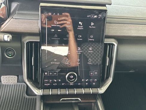 New 2026 GMC Acadia Denali w/ Super Cruise Package image 24