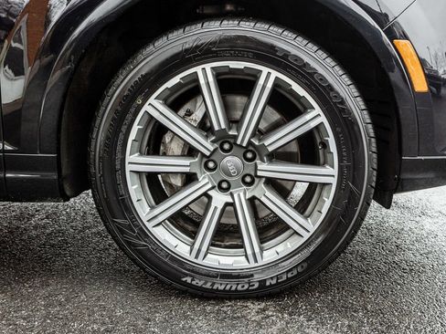 Used 2018 Audi Q7 3.0T Premium Plus w/ Premium Plus Package image 4