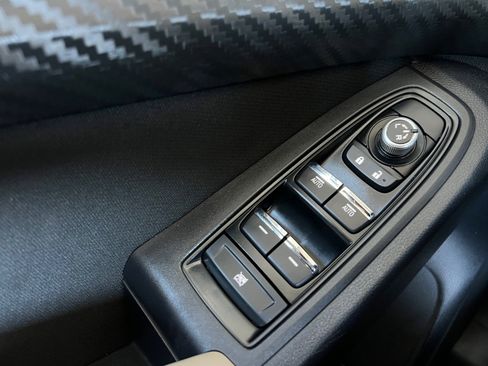 Used 2024 Subaru Ascent Premium w/ Convenience Package image 27