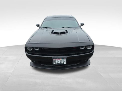Used 2018 Dodge Challenger R/T Scat Pack RWD image 6