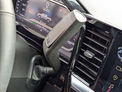 Used 2024 GMC Sierra 1500 Elevation image 25