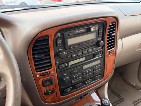 Used 1999 Lexus LX 470 4WD image 36