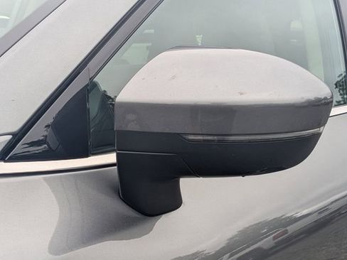 Used 2022 Nissan Pathfinder SL w/ Cargo Package image 9