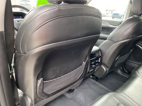 Used 2022 Jeep Grand Cherokee Limited 4xe image 34