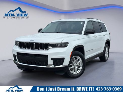 Used 2021 Jeep Grand Cherokee L Laredo w/ Luxury Tech Group I AWD/4WD image 1
