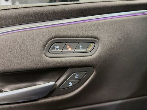 Certified 2023 Cadillac Escalade Sport AWD/4WD image 39