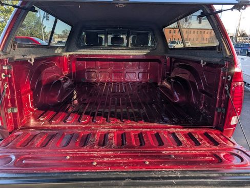 Used 2018 RAM 2500 Laramie w/ Sport Appearance Group AWD/4WD image 7