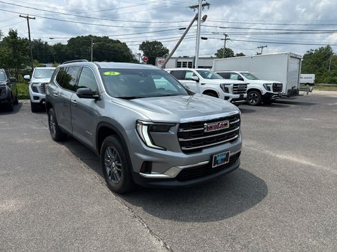 Certified 2025 GMC Acadia Elevation AWD/4WD image 7