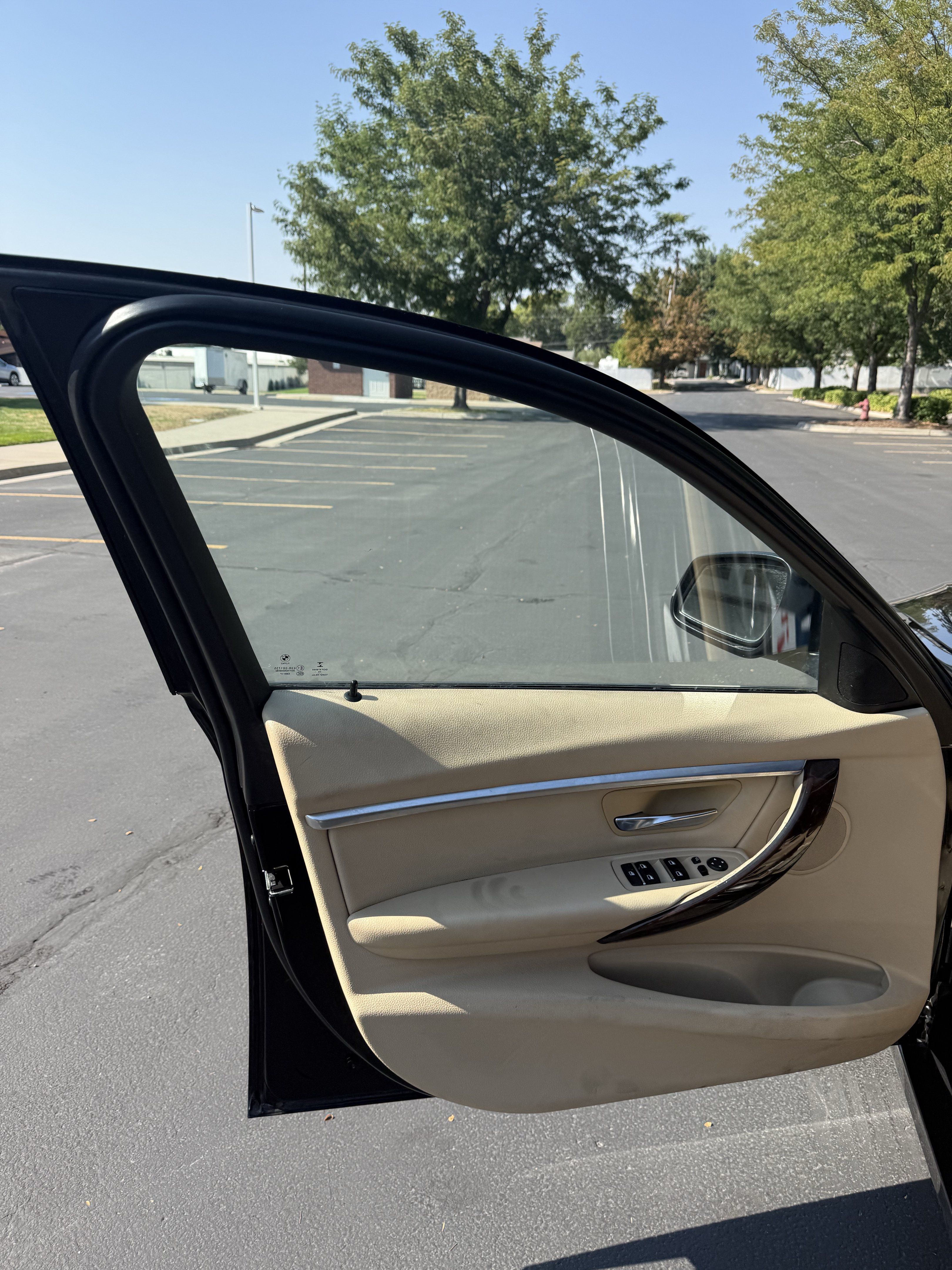 Used 2016 BMW 328i Sedan RWD image 9
