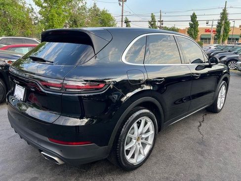 Used 2020 Porsche Cayenne AWD/4WD image 6