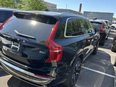 Used 2024 Volvo XC90 B6 Plus AWD/4WD image 4