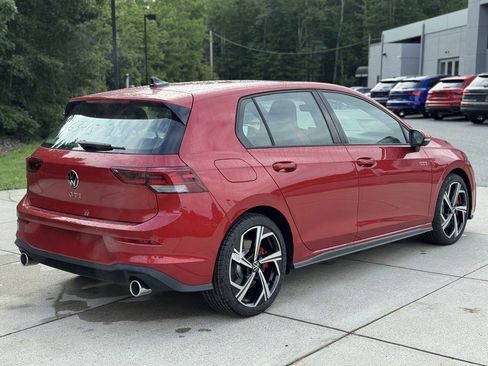 New 2025 Volkswagen GTI SE image 9