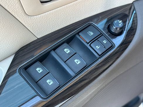 Certified 2016 Toyota Sienna XLE w/ XLE Navigation Package FWD image 14