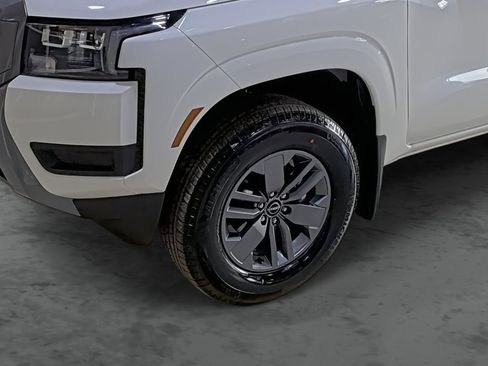 New 2026 Nissan Frontier SV w/ All-Weather Content Package AWD/4WD image 7