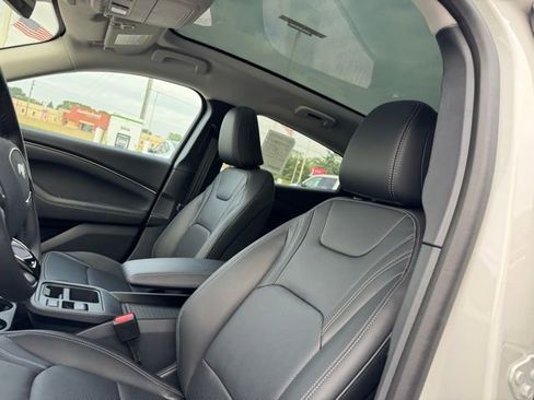 New 2025 Ford Mustang Mach-E Premium image 26