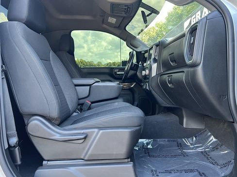 Used 2022 GMC Sierra 2500 SLE image 26