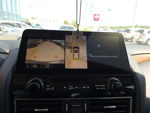 Used 2023 Nissan Armada SL w/ Cargo Package image 20