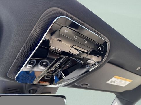 Certified 2026 Mercedes-Benz GLC 300 4MATIC image 38