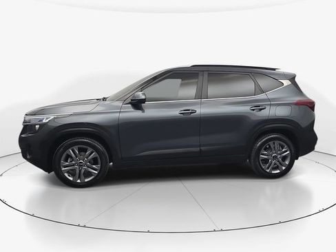 Used 2023 Kia Seltos S FWD image 7