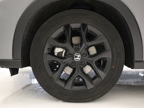 Used 2025 Honda HR-V Sport image 7