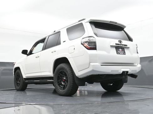 Used 2023 Toyota 4Runner SR5 Premium image 24