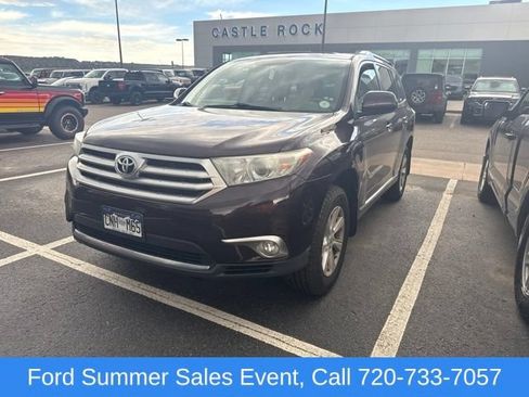 Used 2012 Toyota Highlander SE w/ Tow Pkg AWD/4WD image 1