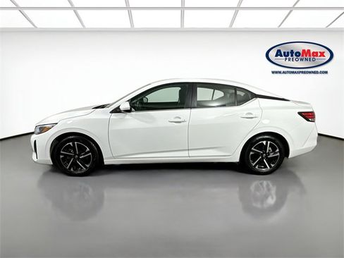 Used 2024 Nissan Sentra SV image 8