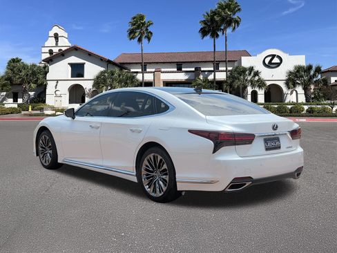 Used 2023 Lexus LS 500 w/ Interior Upgrade Package RWD image 4
