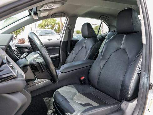 Used 2024 Toyota Camry XSE FWD image 18