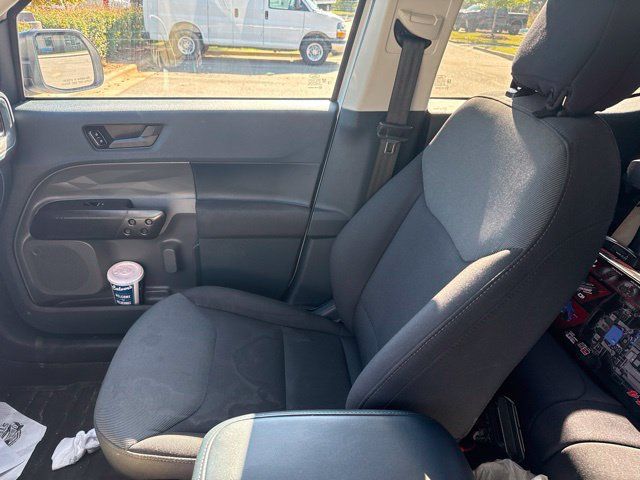 Used 2024 Ford Maverick XL FWD image 7