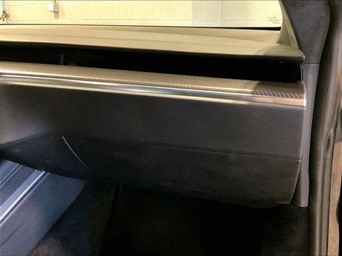 Used 2023 Tesla Model S Plaid image 19