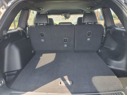 New 2025 Jeep Grand Cherokee Limited AWD/4WD image 9