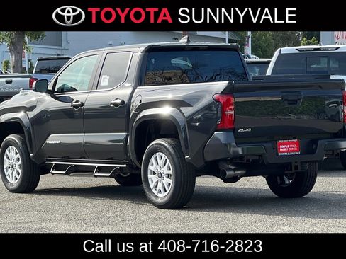 Used 2026 Toyota Tacoma SR5 AWD/4WD image 8