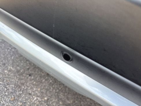 Used 2021 Subaru Outback Limited image 29