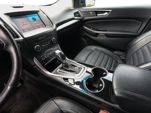 Used 2016 Ford Edge SEL w/ Equipment Group 201A AWD/4WD image 19