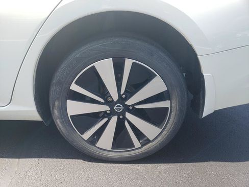 Used 2021 Nissan Altima 2.5 SV AWD/4WD image 20