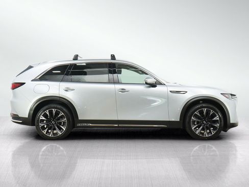 Used 2024 MAZDA CX-90 Plug-In Hybrid w/ Premium Pkg AWD/4WD image 6