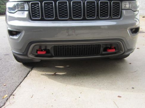 Used 2020 Jeep Grand Cherokee Trailhawk w/ Trailhawk Luxury Group image 33