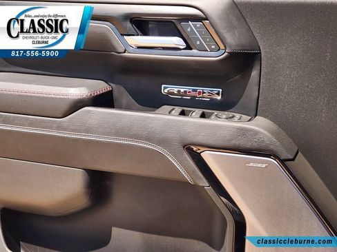 Used 2025 GMC Sierra 1500 AT4X AWD/4WD image 24